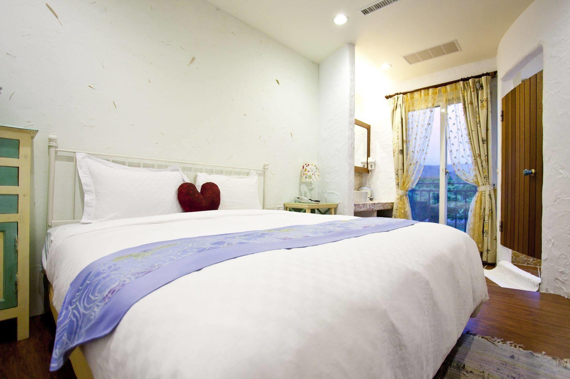 Mong Shan Homestay Kenting Exteriör bild