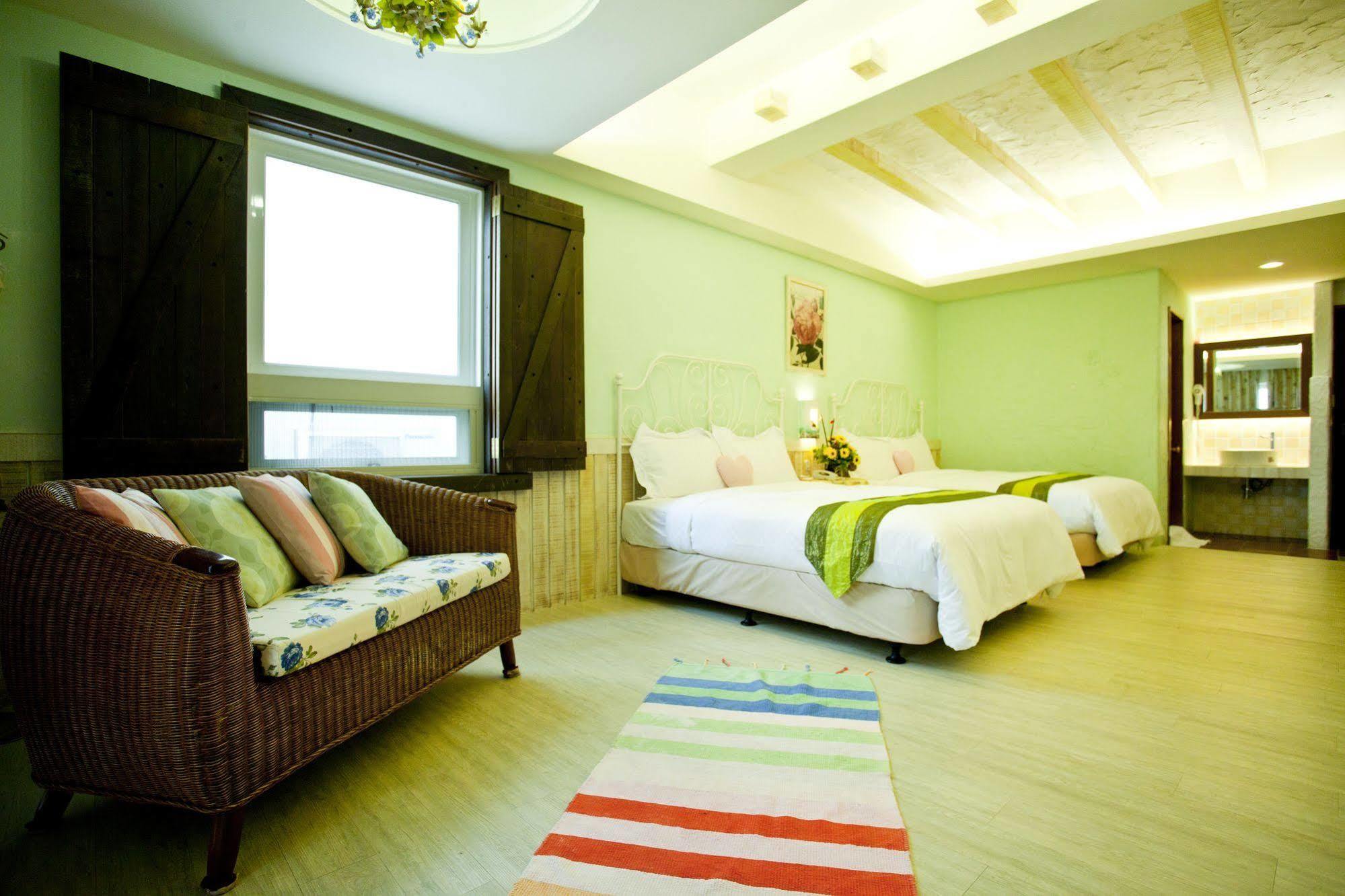 Mong Shan Homestay Kenting Exteriör bild