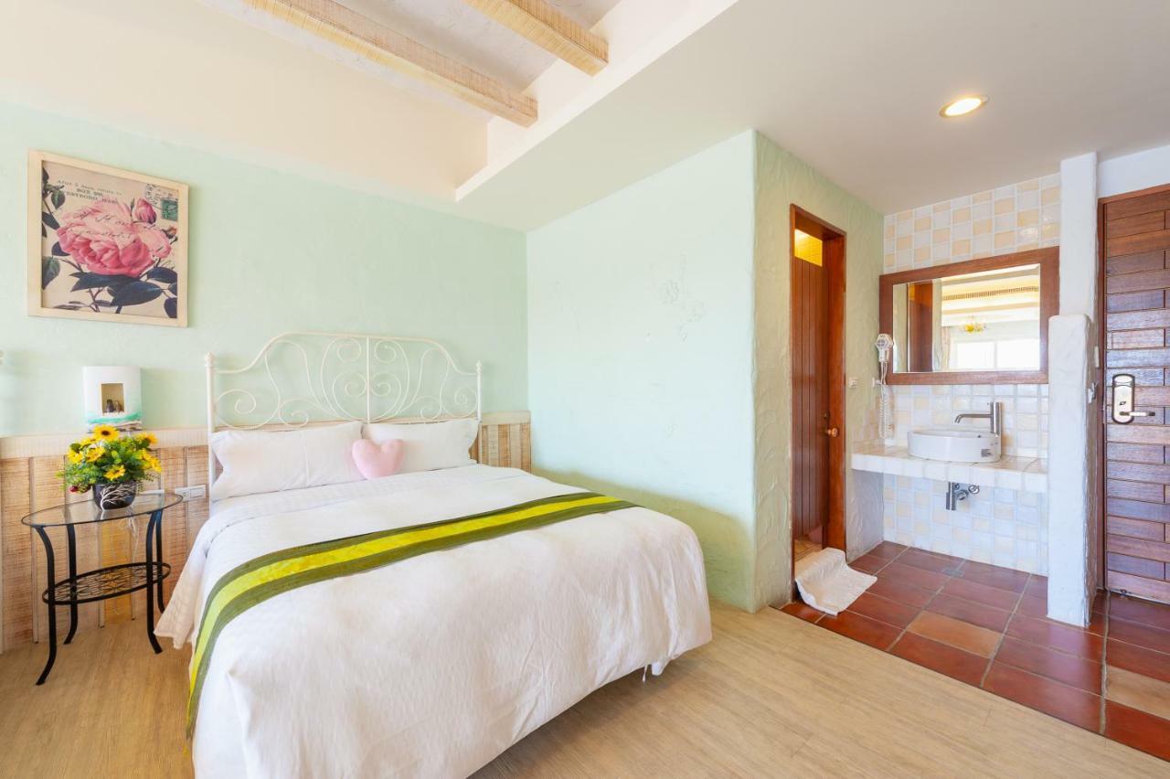 Mong Shan Homestay Kenting Exteriör bild